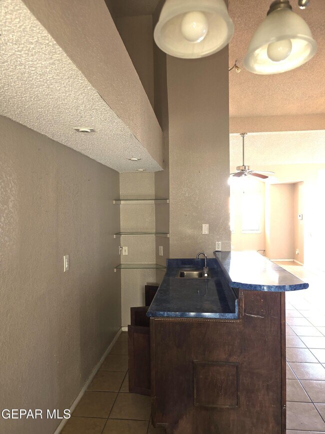 Building Photo - 10950 Delafield Dr