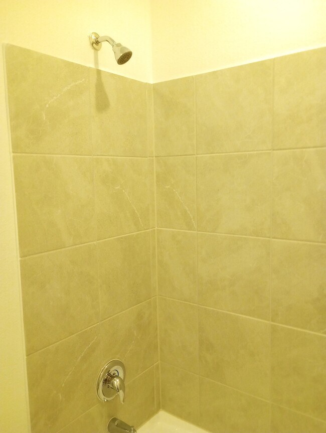 Building Photo - 5119 Winterberry Dr