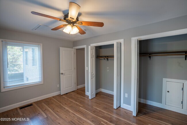 Building Photo - 904 Schooner Dr