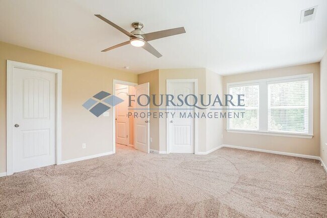 Building Photo - End Unit Townhome | Back Patio With Privac...