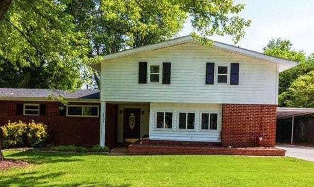 Building Photo - 1704 Bob White Dr