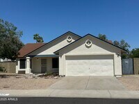 Building Photo - 15013 N 60th Dr