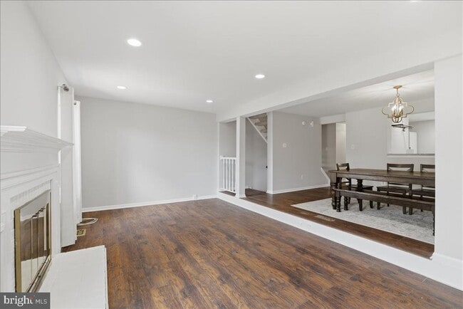 Building Photo - 1490 Autumn Ridge Cir