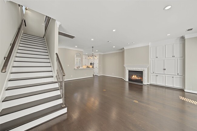 Building Photo - 2188 Bancroft Ln