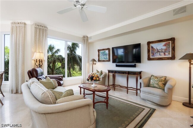 Building Photo - 8787 Bay Colony Dr