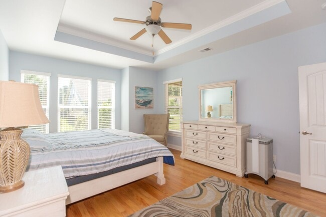 Building Photo - The Reserve - Market Common