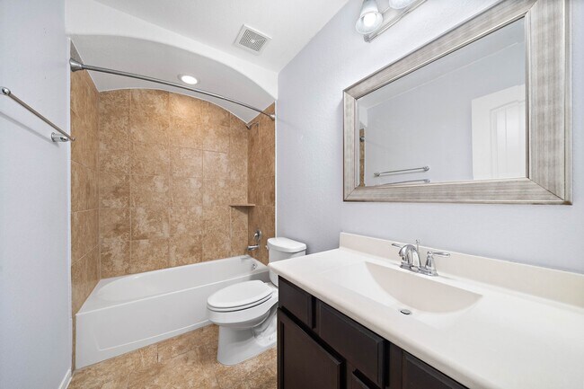 Building Photo - 29006 Dryander Forest Ct