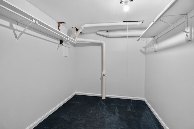 Building Photo - 5560 E Boniwood Turn