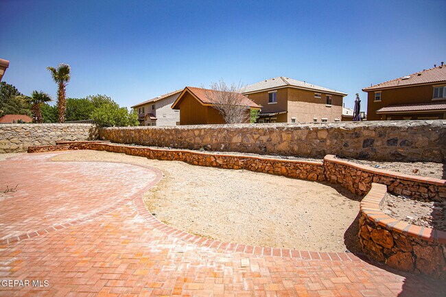 Building Photo - 12712 Tierra Karla Dr