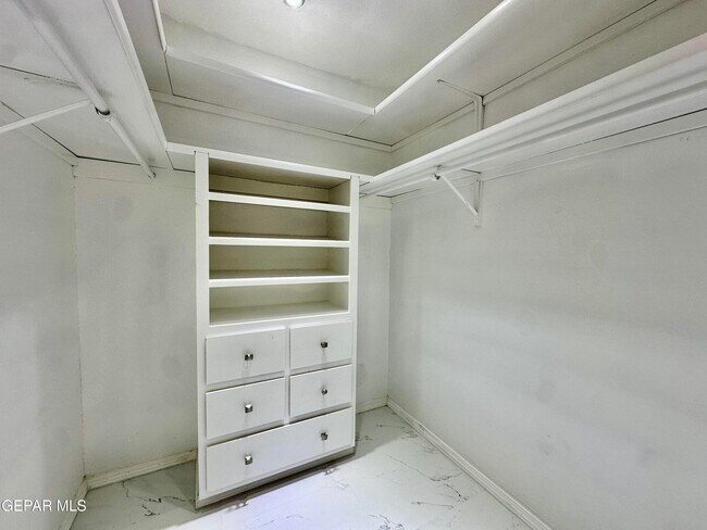 Building Photo - 6332 El Risco St