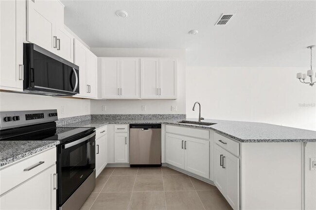 Building Photo - 2804 Moonshadow Ct