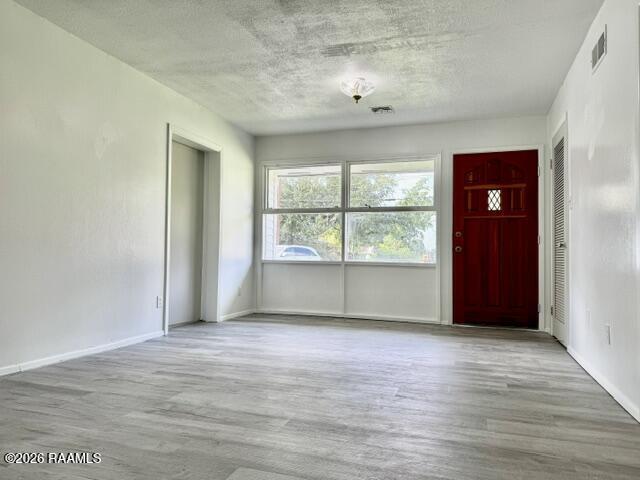 Building Photo - 136 Grand Ave
