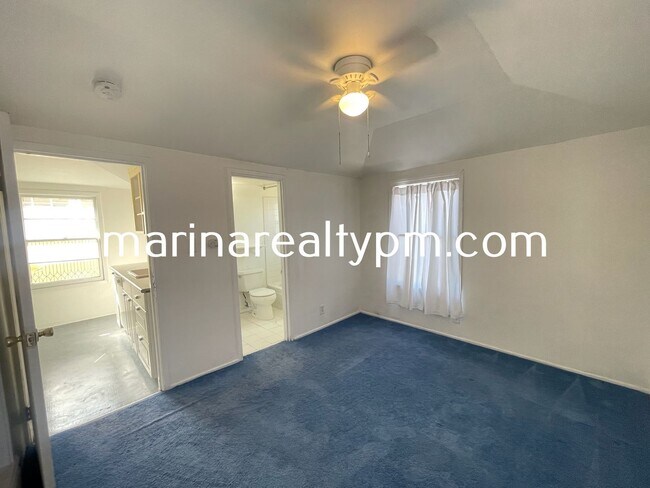 Building Photo - 1716 Marin St
