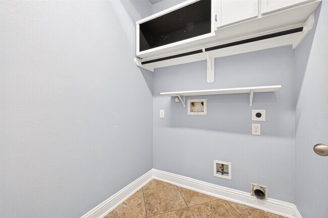 Building Photo - 20706 Calloway Crest Ct