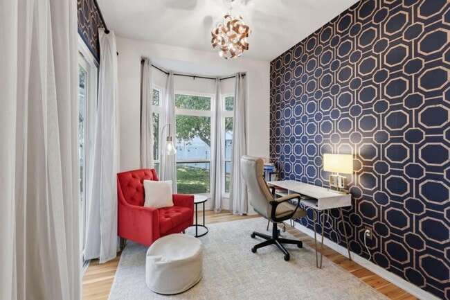 Building Photo - 8210 Prairie Ridge Way