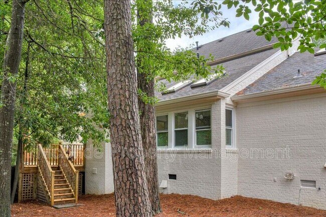 Building Photo - 94 Bristlecone Ct