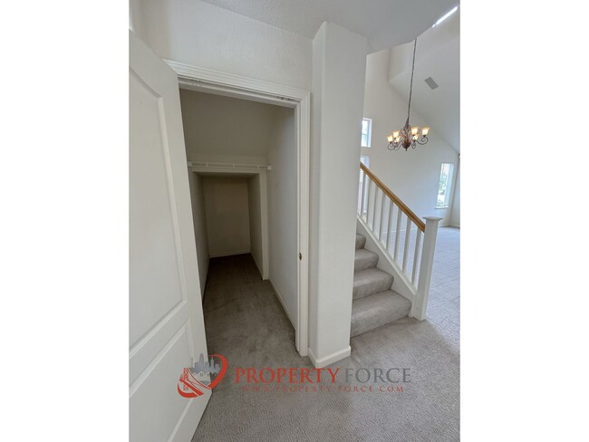 Building Photo - 31 Cymbidium Cir