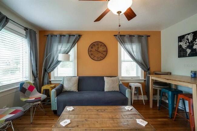 Building Photo - 1501 29th Ave N