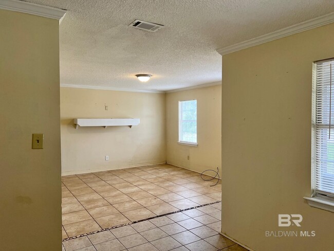 Building Photo - 72 Grimes Ln