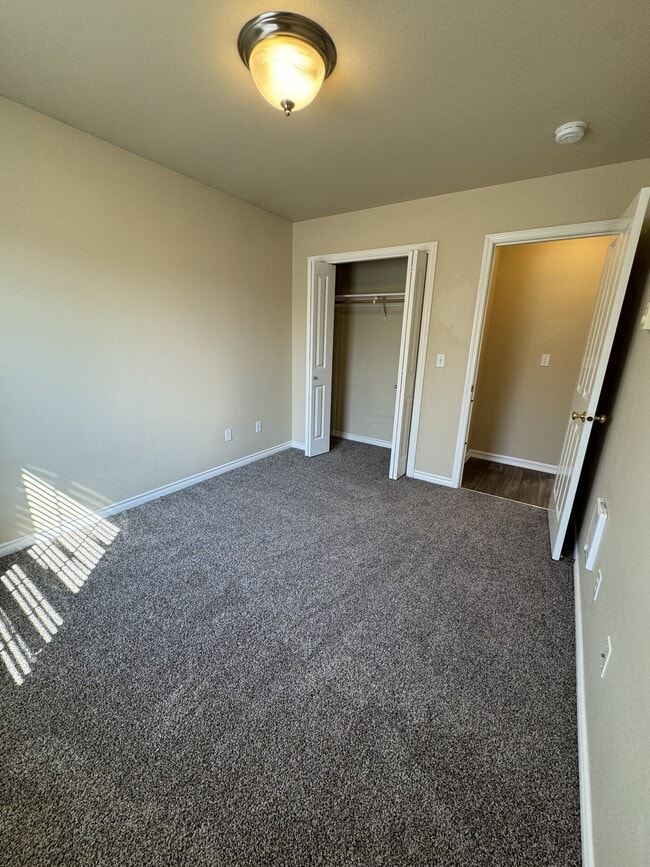 Building Photo - 5276 SW Technology Loop