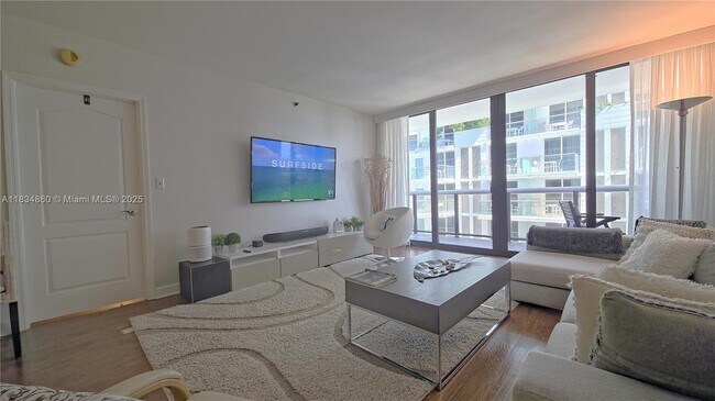 Building Photo - 9455 Collins Ave