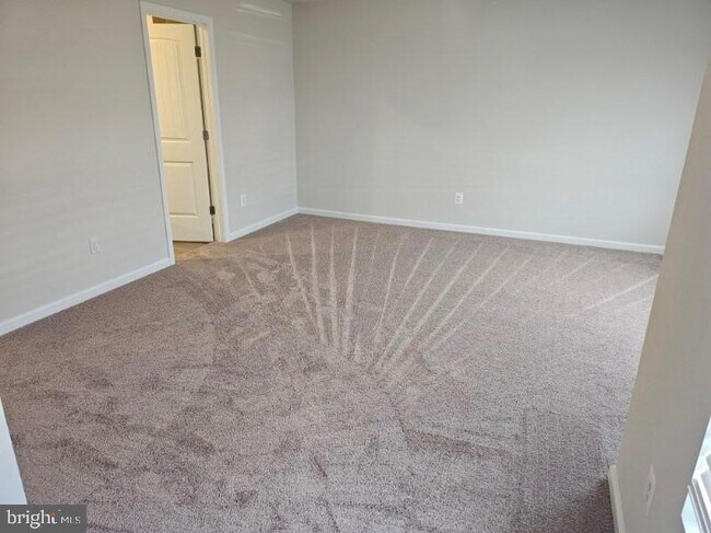 Building Photo - 43 Cramsford St