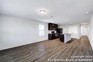 Building Photo - 6023 Macdona Ridge