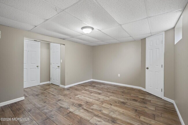 Building Photo - 1062 Cheryl Ct