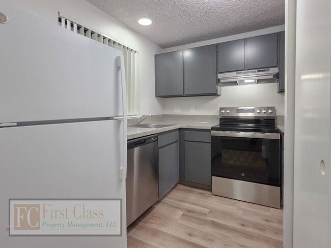 Building Photo - 19465 NW Mahama Pl