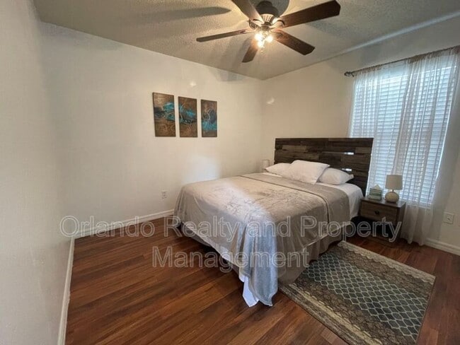 Building Photo - 5721 Rywood Dr