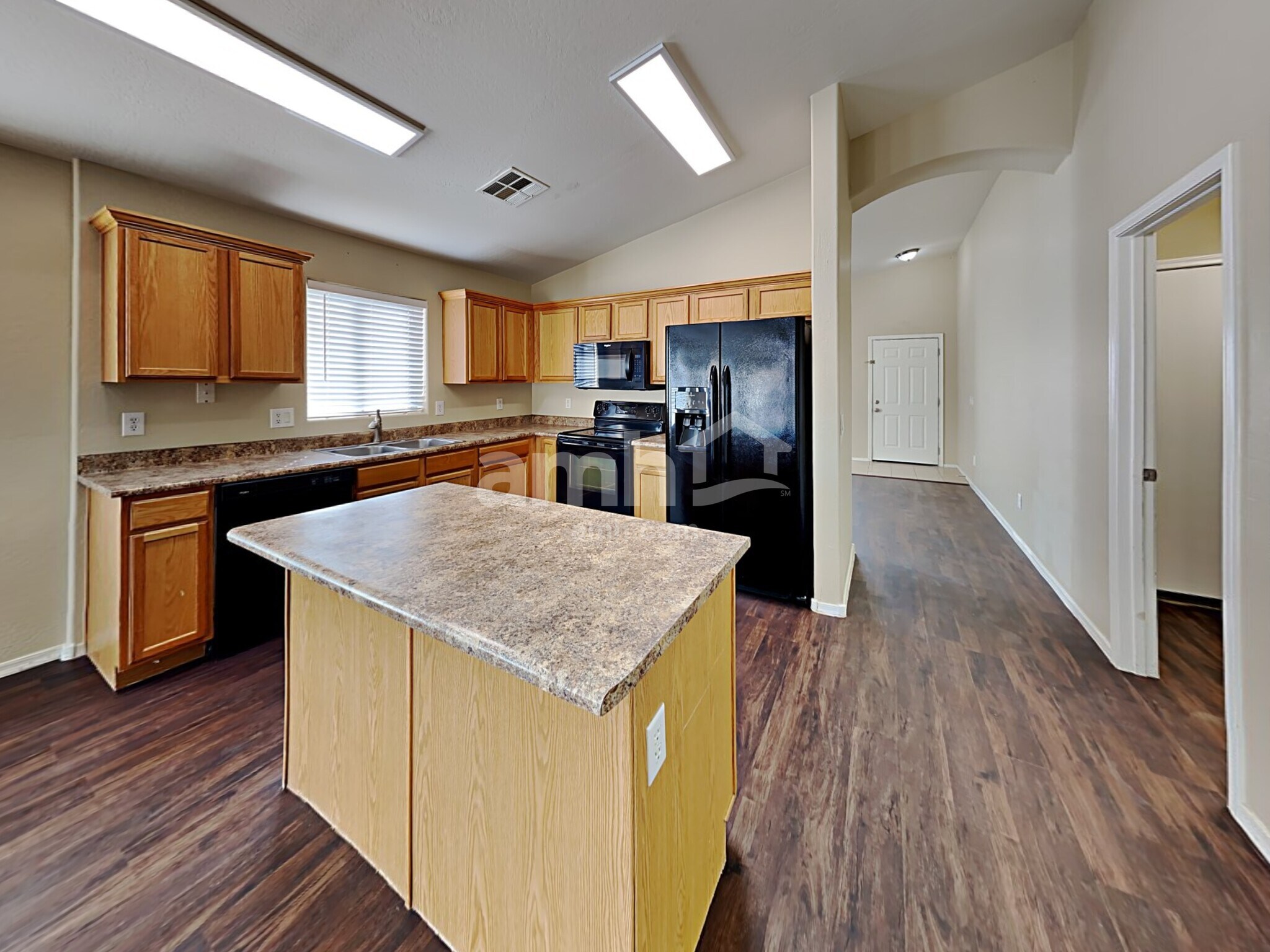 Building Photo - 25780 W Elwood St