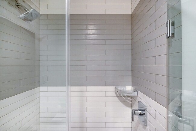 Building Photo - 1290 1st Ave