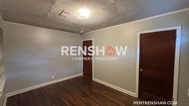 Building Photo - 1599 Hope St