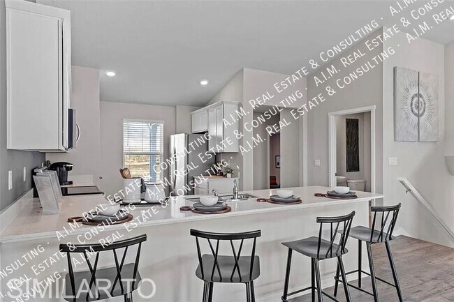 Building Photo - 1120 Northview Dr