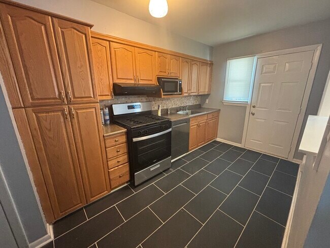 Building Photo - 3 bedrooms with a finished basement