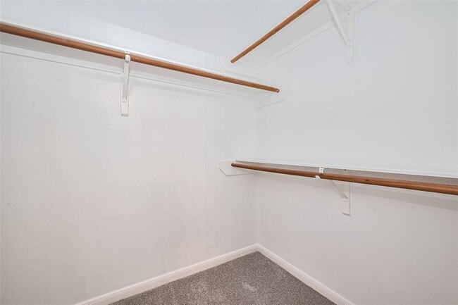 Building Photo - 3118 Emory Oak Ln