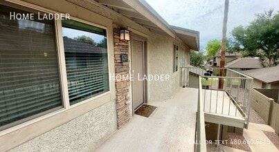 Building Photo - 1256 N 85th Pl