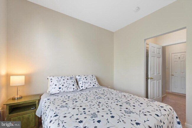 Building Photo - 12016 Amber Ridge Cir