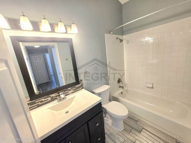 Building Photo - 6135 Wesley Brook Dr