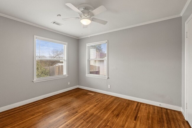 Building Photo - 2420 Durwood-