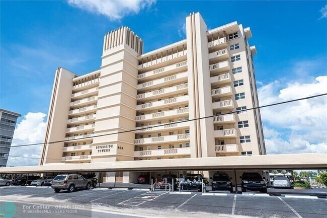 Primary Photo - 303 N Riverside Dr
