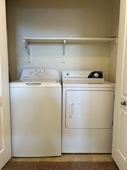 Building Photo - 11854 W Clover Field Ln