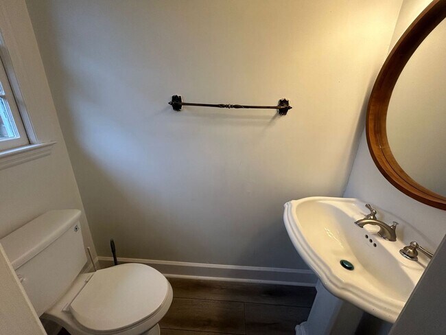 Building Photo - 3 bed, 1 1/2 bath  Forest Acres brick home located off of Satchel Ford Rd