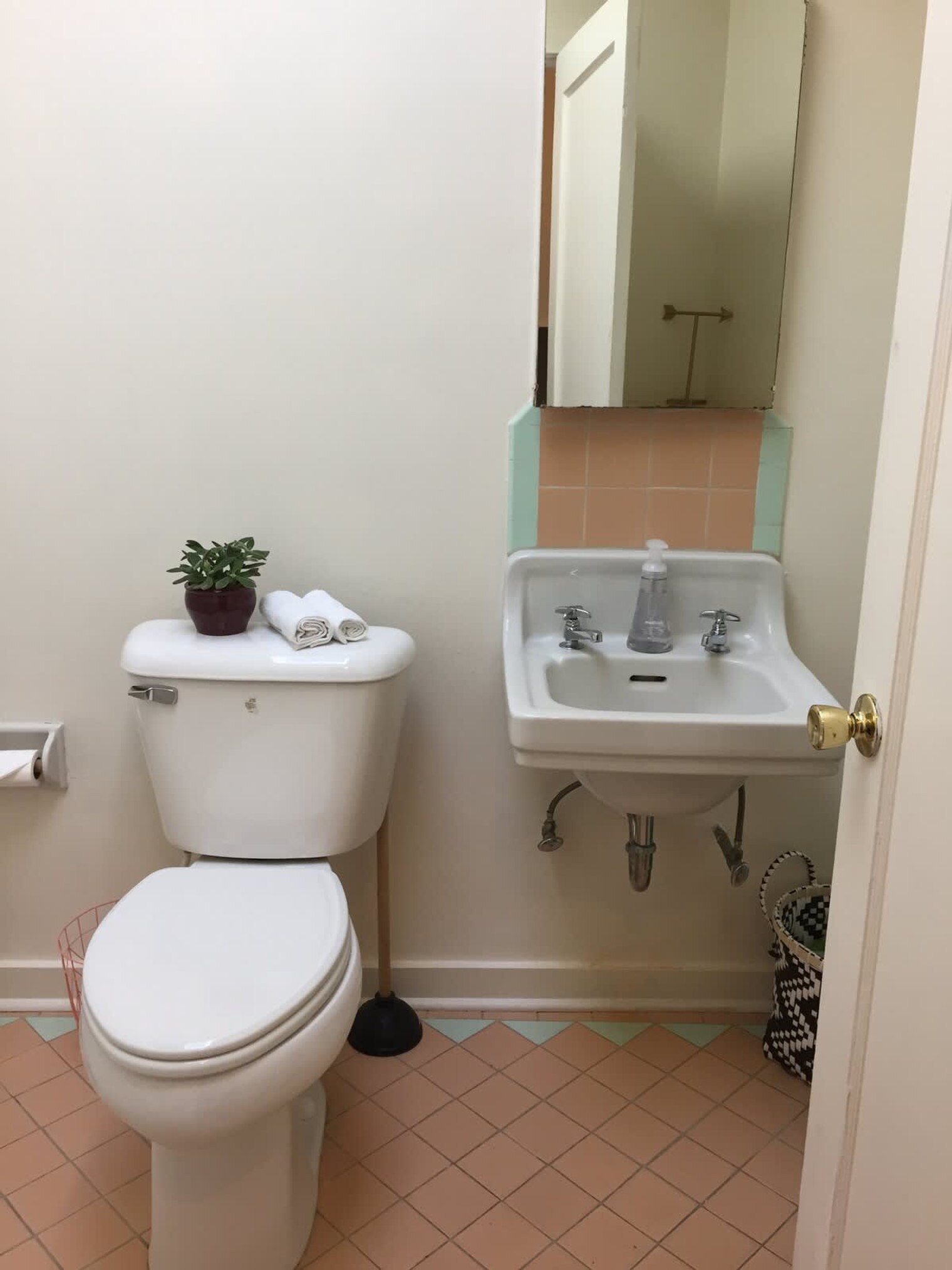 Building Photo - 1730 Martin Luther King Jr Way