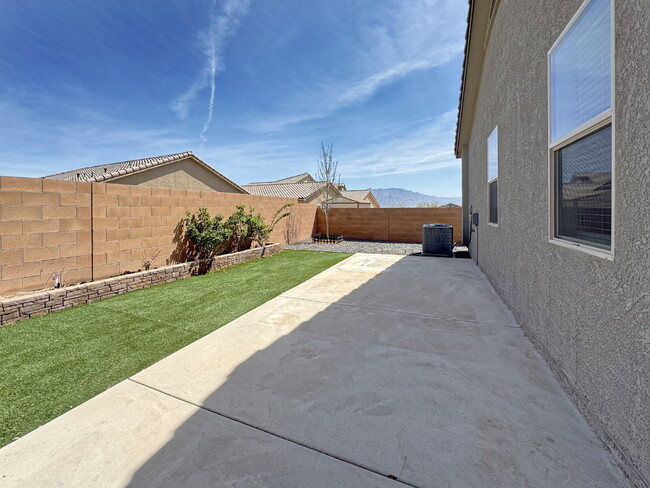 Building Photo - Only 4 years new!