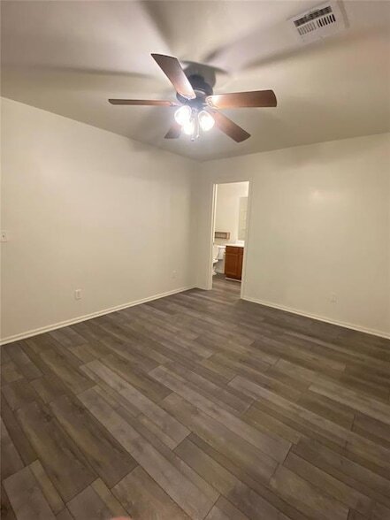 Building Photo - 1204 Granite Ln