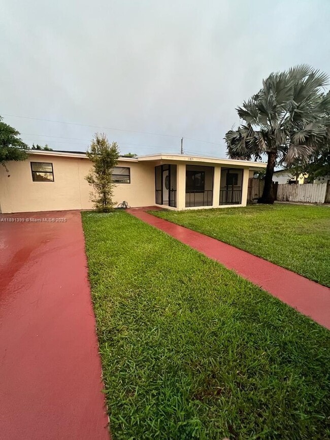 Building Photo - 11821 SW 185th Terrace