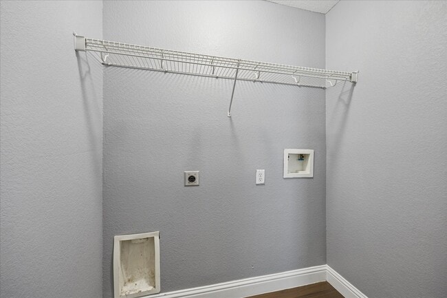 Building Photo - 13047 Lawsons Creek Ln