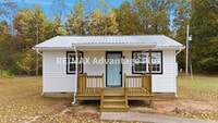 Building Photo - Updated 2-bedroom home close to Farmville