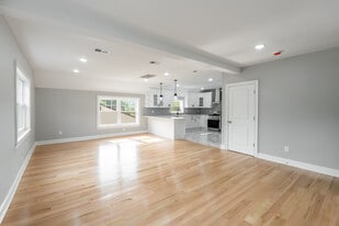 Building Photo - 3 Mount Vernon Ave